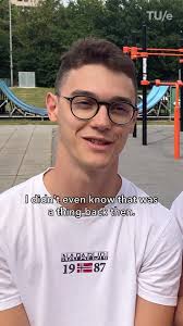 Yesterday evening I went cycling with my roommate Stijn. During the corona  crisis cycling has become a much bigger part of my life. It's a great  workout, good for catching up with