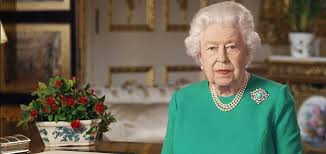 Hier, la famille royale britannique a assisté à la cérémonie de l'ordre de la jarretière qui a lieu chaque année à windsor. La Reine Elisabeth Ii Retrouve Enfin Ses Petits Enfants Apres Cinq Mois De Separation