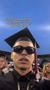 Recordando a Mama y Papa en mi Graduación