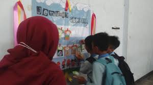Alat bantu mengajar (abm) kreatif. Ajarkan Pancasila Melalui Jemuran Gembira Www Uny Ac Id