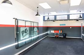 Charlotte's #1 window tinting company with over 18 years of. Smash And Grab Film Pg Glass