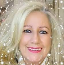 Weve flying home tomorrow at 21.00 we are making our way back in taxi to  airport what time would you recommend setting off as we normally use  transfers