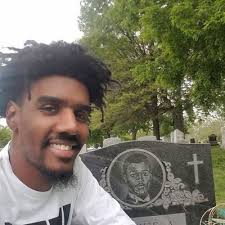 Aaron McCall (@STLPhenom)