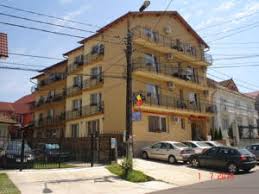 In perioada de vara camere de inchiriat casa raluca va invita pe terasa partial acoperita a unitatii de cazare si camere de inchiriat din baile felix, care dispune de grill. Villa Cristal Spa Relax In BÄƒile Felix Romania Lets Book Hotel