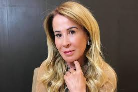 Imediatamente realizei o cateterismo, que entra por uma. Briga Judicial Entre Zilu E Zeze Di Camargo Tem Novo Capitulo Bsb Flash