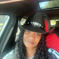 If the early Bird gets the worm than why do good things come to those who  wait!