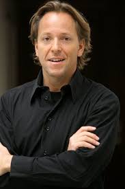 Sous le soleil, les étoiles. Daniel Schick dès le 1er juillet sur France 2. 