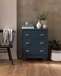 How To Paint Upcycle Your Old Chest Of Drawers Chest Of Drawers Decor Diy Chest Of Drawers Green Bedroom Furniture