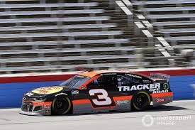 The 2015 cup champion is a throwback personality that has rubbed fans, sponsors and car owners the wrong way at. Nascar Fort Worth Uberraschungssieg Fur Austin Dillon