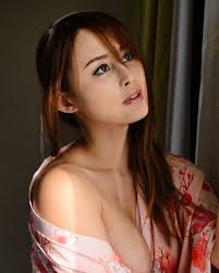 Jojo Lam 林映彤Pink Floral Kimono — Frontlinephoto Photography —  Frontlinephoto Photography