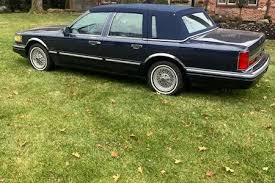 Image result for Monaco Black 1997 SsangYong