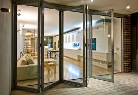 Sedang cari harga pintu aluminium untuk terpasang di dalam rumah atau kantor? Harga Pintu Lipat Aluminium Atap Buka Tutup Aluminium