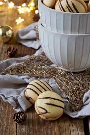 Dotterbusserl Rezept Zur Dotterverwertung Sweets Lifestyle Rezept Lebensmittel Essen Kekse Backen Lecker