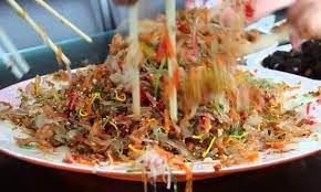 Tahun baru cina hari kedua. Malaysiakini Tuah Yee Sang Pada Tahun Baru Cina
