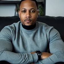 Man! He Going To Learn!”: Everyone Noticed The Same Strange Thing About  This Video Of Travis Hunter's Girlfriend's Reaction After He Won The  Heisman Trophy  https://www.totalprosports.com/ncaa/everyone-noticed-the-same-strange-thing-about-this-video-of  ...