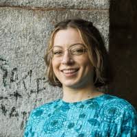 60+ perfiles de «Jade Vargas»