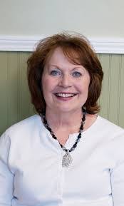 Kim Hulme's Instagram, Twitter & Facebook