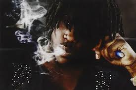 Like all the rappers and singers, keef also likes to enjoy a lavish lifestyle. How Old Was Chief Keef When He Dropped Finally Rich