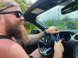 The day is here! My first child is 21 🎉🥂 I've been waiting for the day we  could do a boozy brunch or a pre-concert beer at Tattooed Mom. I can't wait