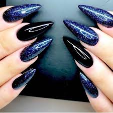 Black And Blue Ombre Stiletto Nails Stunning Glitter Navy Fall Nails With Accent Black Nails Blue Stiletto Nails Navy Blue Nails Black Nails
