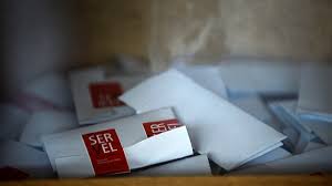 Se deberá descargar el archivo, y completar cada una de sus pestañas y presentarlo en formato.pdf ante la mesa de entrada de la secretaría de actuación judicial de la cámara nacional electoral, sita en la avenida leandro n. Kjlypu2vaou8cm