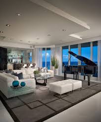 Pin Su Piano Room