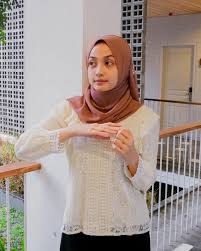 Pria usia max 35thn minimal pend. Pijat Panggilan Cirebon Kota Cirebon Jawa Barat 24 Jam Hubungi Kami