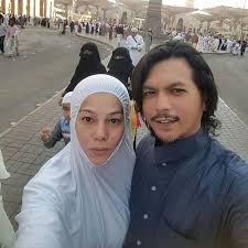 Sharifah shahira is an actress, known for cinta kita (1995), 7 hari: Sharifah Shahirah Sah Hamil Anak Keenam Mynewshub