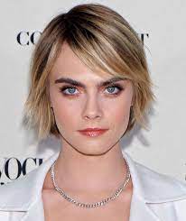 This red bob is the perfect option for those that want a more edgy, yet romantic haircut. 25 Stunning Examples Of Ombre Color On Short Hair