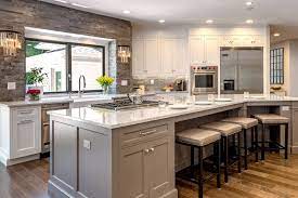 Traditional Gray And White Kitchen In Cheshire Ct The Kitchen Company Gray And White Kitchen Traditional Kitchen Design Transitional Kitchen Design
