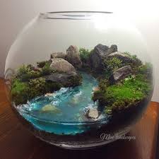 Moss Landscape With Glow In The Dark Harzfluss Dunklen Gluhen Harzflu Moos Design Designer Designs De Mini Garten Gartenterrarium Sukkulententerrarium
