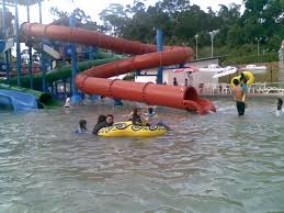 Skss taman tema air melaka. Taman Tema Air Melaka Blogalzahri