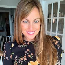 Sally Edgerly's Instagram, Twitter & Facebook