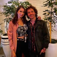 Se dedica a exclusivamente a su canal. Ary Tenorio Todo Sobre La Novia De Luisito Comunica Celebs Arianny Tenorio Nnda Nnlt Off Side Depor
