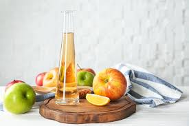 Il sert partout dans la maison, pour le ménage, en cuisine et pour les soins du corps… je vous propose de faire ensemble le tour de ce produit zéro déchet aux multiples usages ! Comment Perdre Du Poids Avec Le Vinaigre De Cidre Calculersonimc