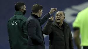 Son dakika fatih terim haberlerini buradan takip edebilirsiniz. Fatih Terim Ile Steven Gerrard Arasinda Gerilim Tansiyon Yukseldi Galatasaray Gs Haberleri Spor