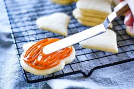 It needs to be pretty thick to begin with if you are doing an outline around your cookies. Sugar Cookie Icing 2 Ingredients Cleverly Simple