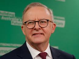 Former Prime Minister John Howard says Anthony Albanese is 'completely out  of his depth'