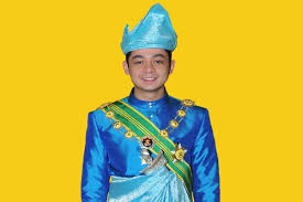 Hidup selalu ceria 11 months ago. Bernama Tengku Hassanal Pewaris Raja Dan Rakyat Berpisah Tiada