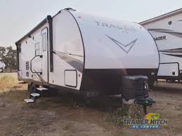 Trailer hitch rv sales 215 n. Prime Time Tracer Travel Trailer Review 2 Bunkhouse Rvs For Families Trailer Hitch Rv Blog