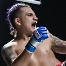 Miguel Labrador's Instagram, Twitter & Facebook