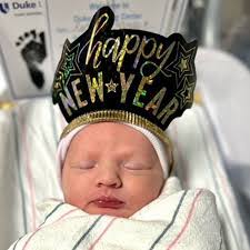 Eva Friend's Instagram, Twitter & Facebook