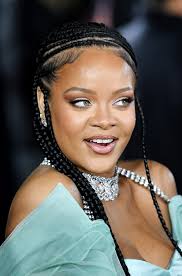 Полное имя — робин рианна фенти (robyn rihanna fenty). Byvshij Paren Rianny Prosit Tabloidy Udalit Ih Sovmestnye Foto Buro