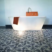 ✓ fliesen sind frei von schadstoffen. Via Fliesen Zementfliesen Mediterran Badezimmer Munchen Von Raumeslust E K Houzz