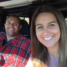 Autumn Devine (@autumndevine16)