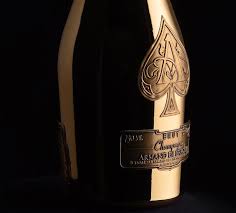 Armand de brignac brut gold ( cutie ) 0.75 lt pret (tva inclus):1.450,00 ron. Armand De Brignac Champagne The Champagne Company