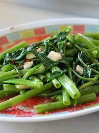 2 sendok teh penyedap rasa. Cara Agar Tumis Kangkung Tetap Berwarna Hijau Setelah Dimasak Lifestyle Fimela Com