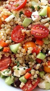 Israeli Couscous Salad With Summer Vegetables Rezept Couscous Salat Rezept Couscous Salat Und Salat