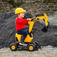 Superb Jcb Constructor Excavator And Helmet Now At Smyths Toys Uk Buy Online Or Collect At Your Local Smyths Store We Stock A Great Toys Uk Ride Ons Tractors
