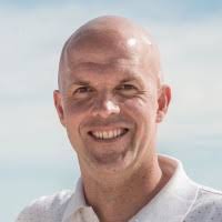 3100+ "At Pelser" profiles